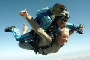 Woman skydiving (#1)